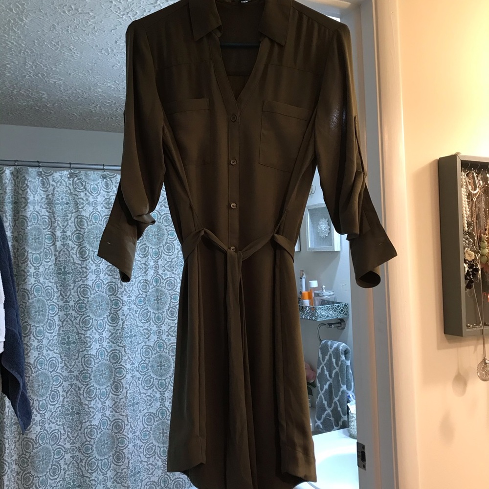 Dress great for work or a casual day out